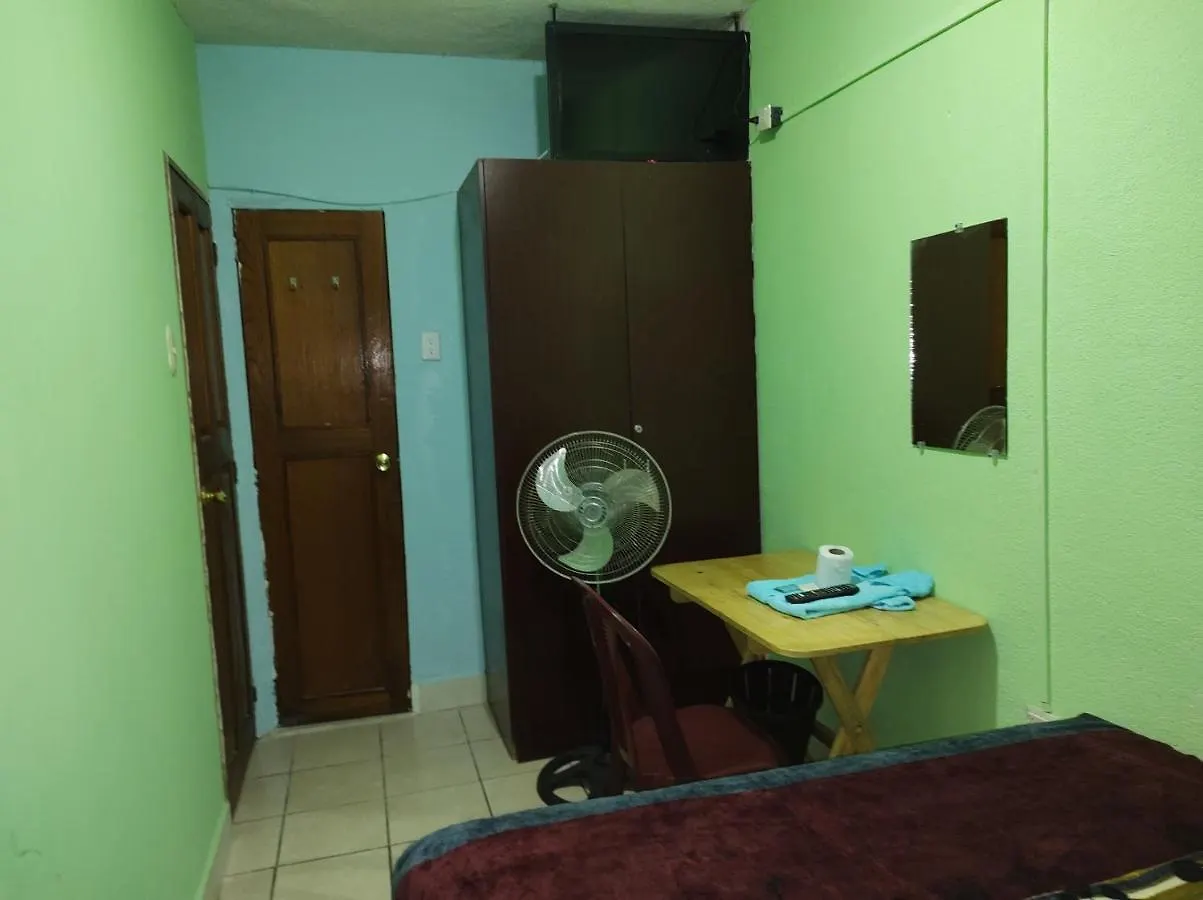 Hotel El Eden Guatemala City 3*,  Guatemala